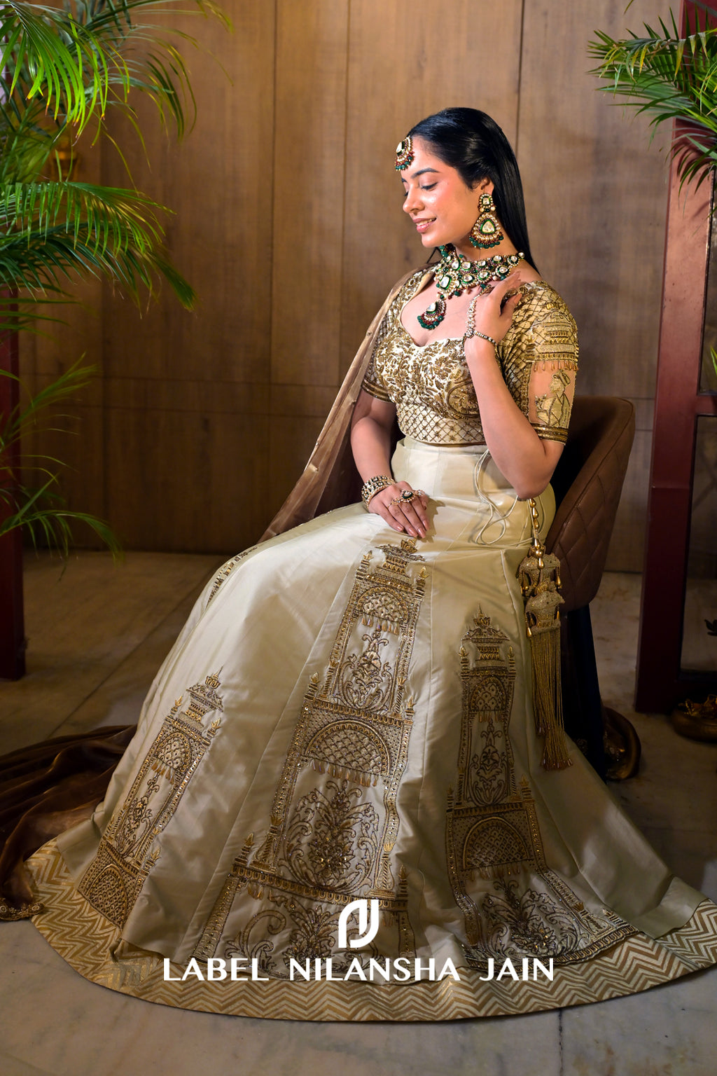 THE MAHAL LEHENGA
