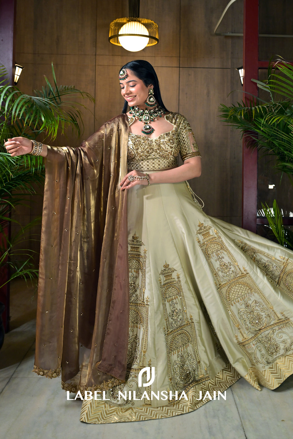 THE MAHAL LEHENGA