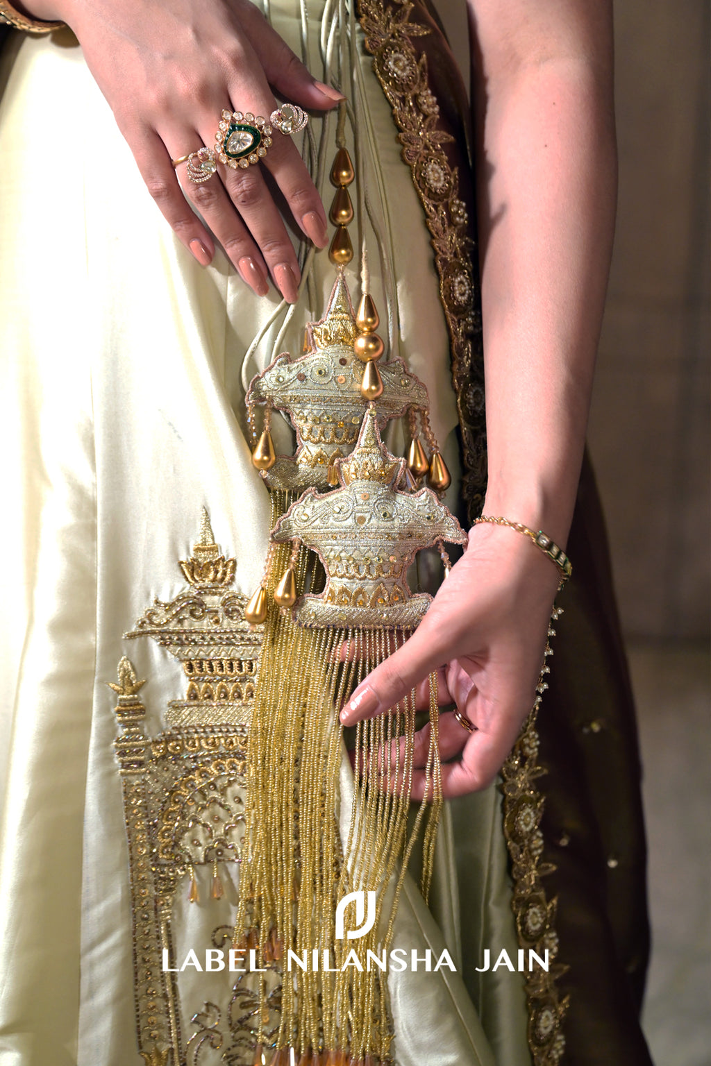 THE MAHAL LEHENGA