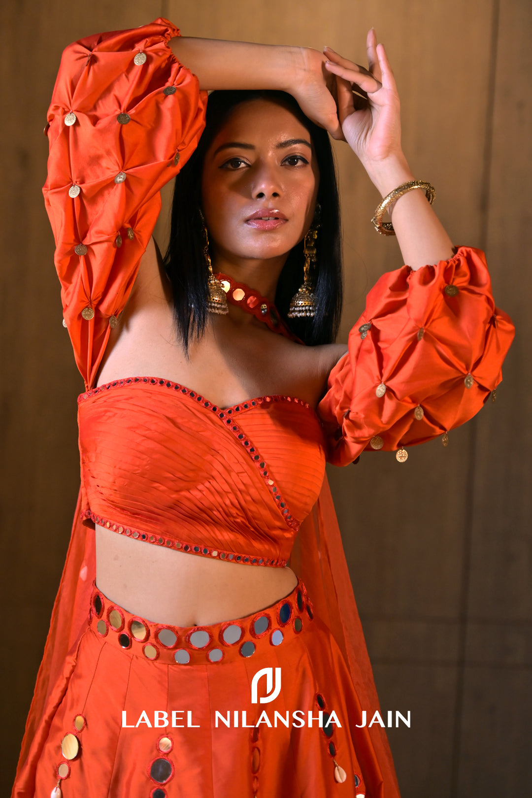 SURKH LEHENGA