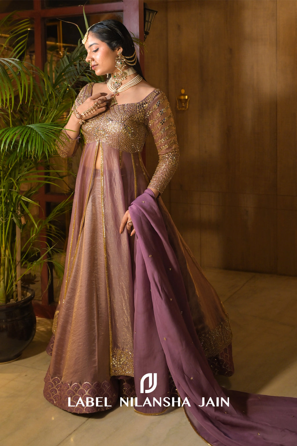 VINMAYI LEHENGA